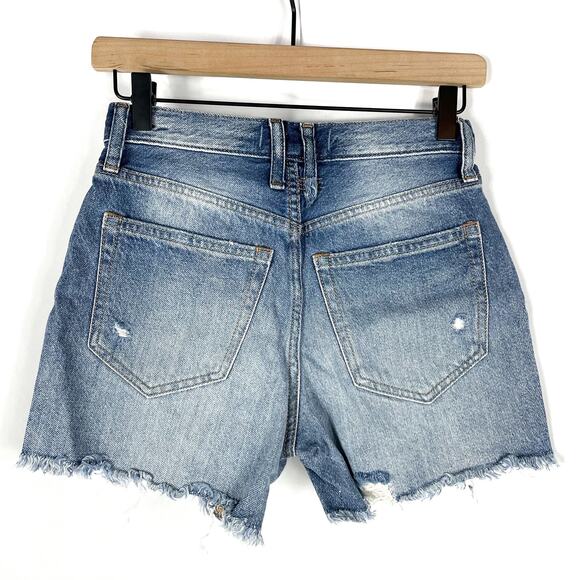 Free People Makai Cutoff Shorts Blue Frayed Denim Distressed We The Free Sz 24 - Picture 11 of 12